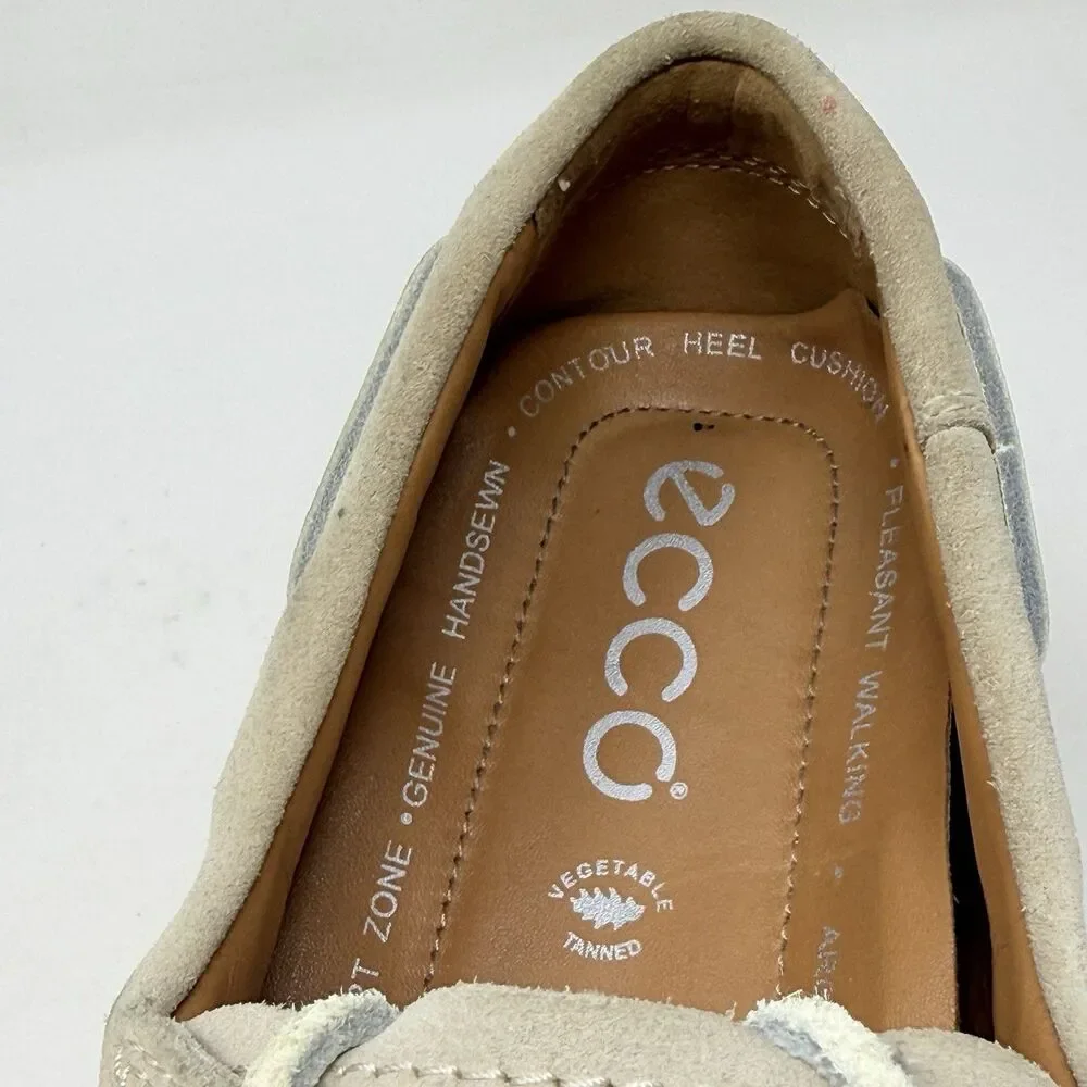Ecco Boat Shoes Mens 12 - 12.5 EU 46 Beige Brown Suede Water Repellent Preppy